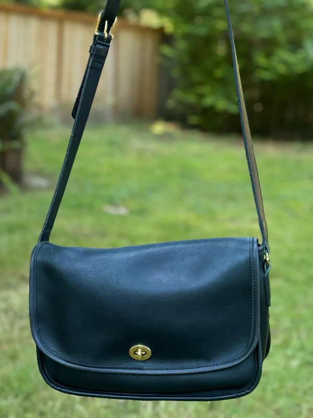 Coach vintage black